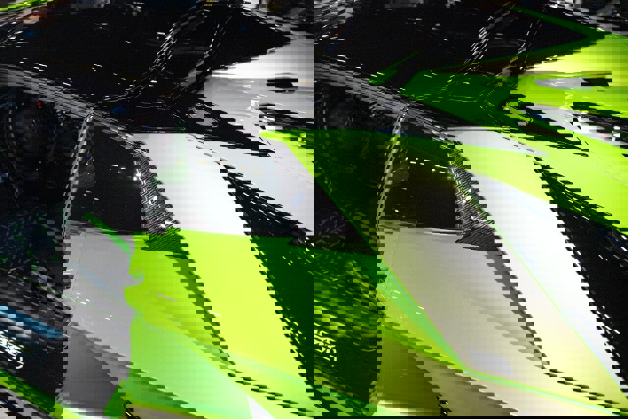 Used 2021 Lamborghini Aventador SVJ image 26