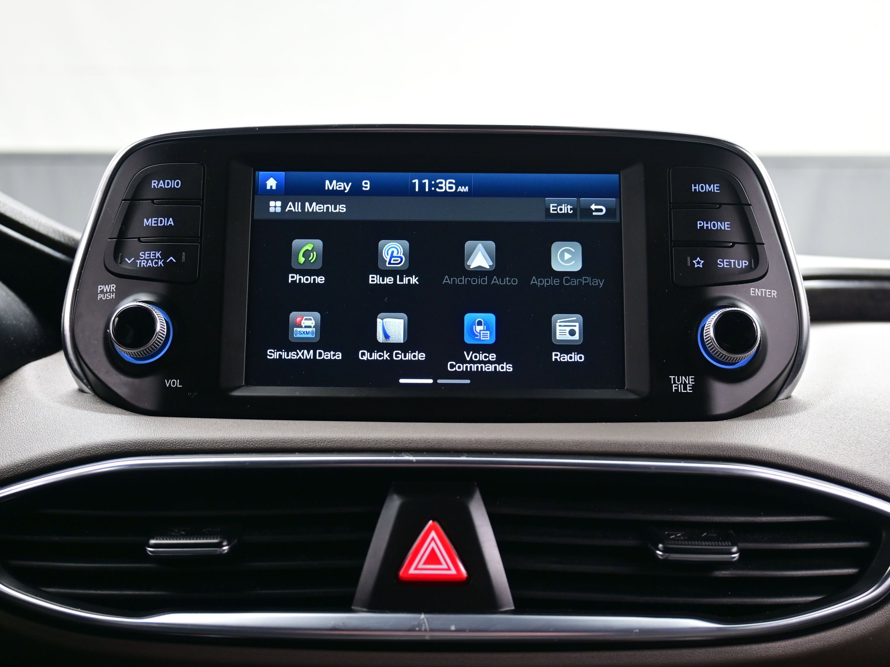 Used 2020 Hyundai Santa Fe SEL FWD image 20