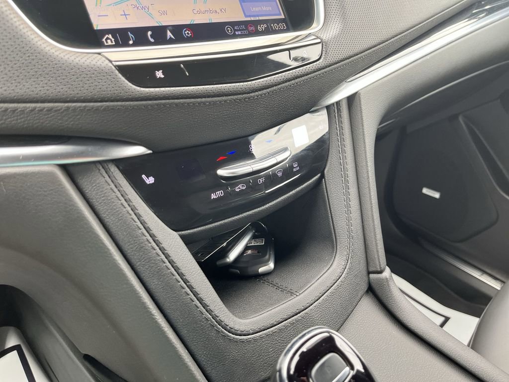 Used 2024 Cadillac XT5 Premium Luxury AWD/4WD image 19