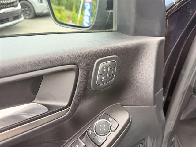 Used 2021 Ford Escape Titanium AWD/4WD image 11