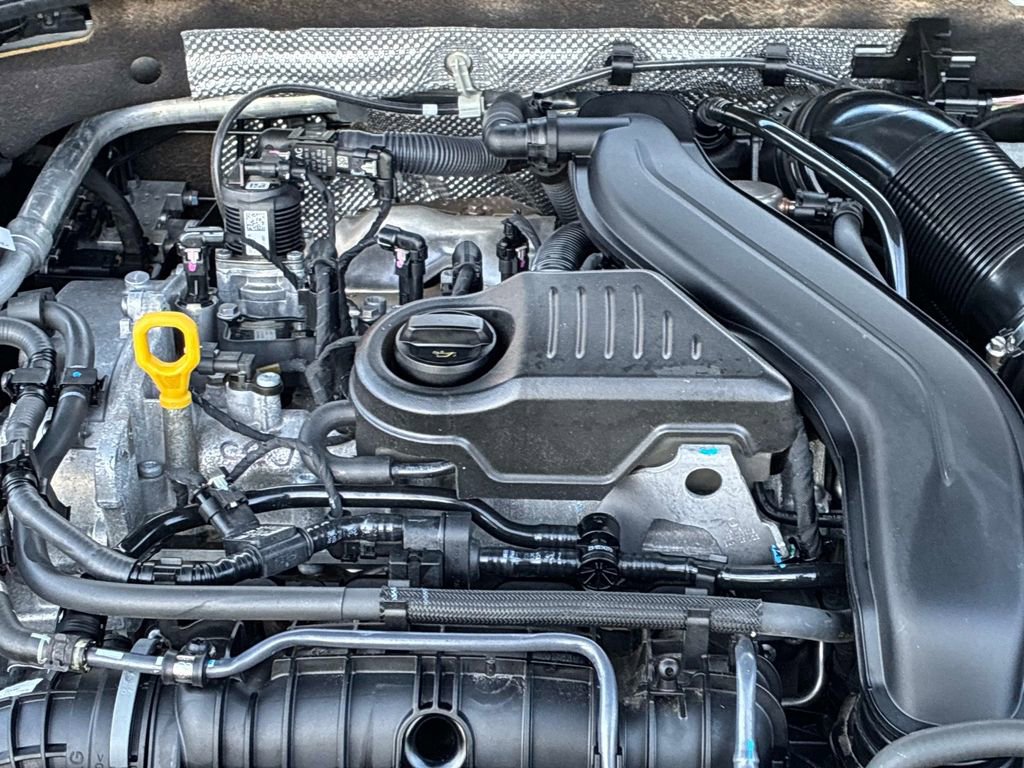 Used 2024 Volkswagen Jetta SE image 20