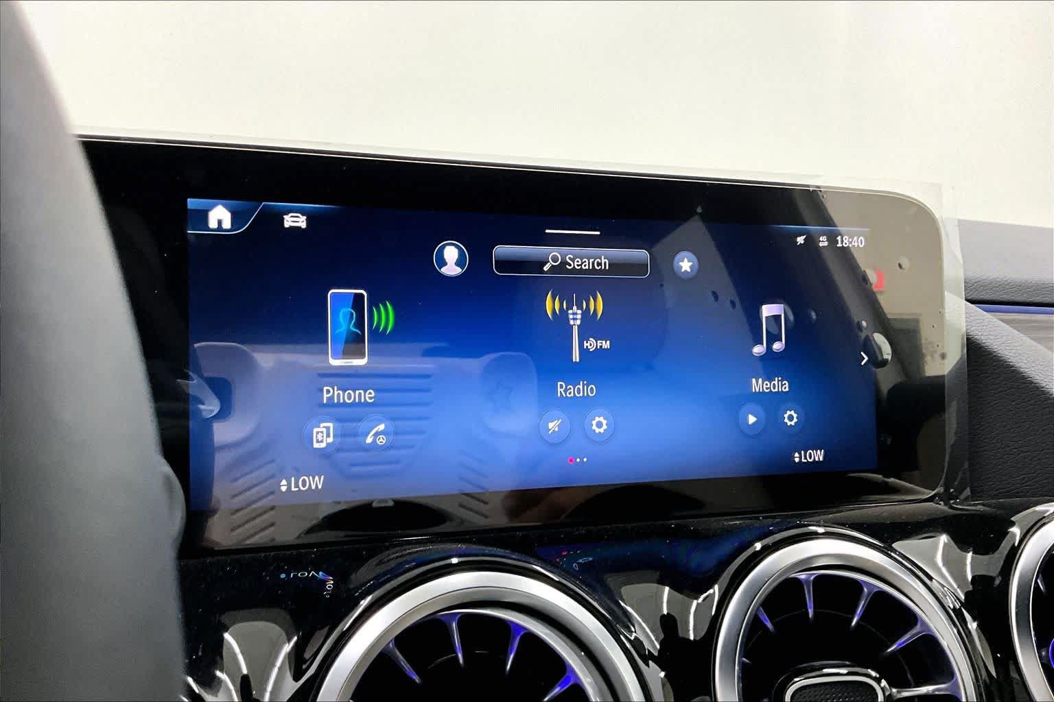 New 2026 Mercedes-Benz GLA 250 image 17