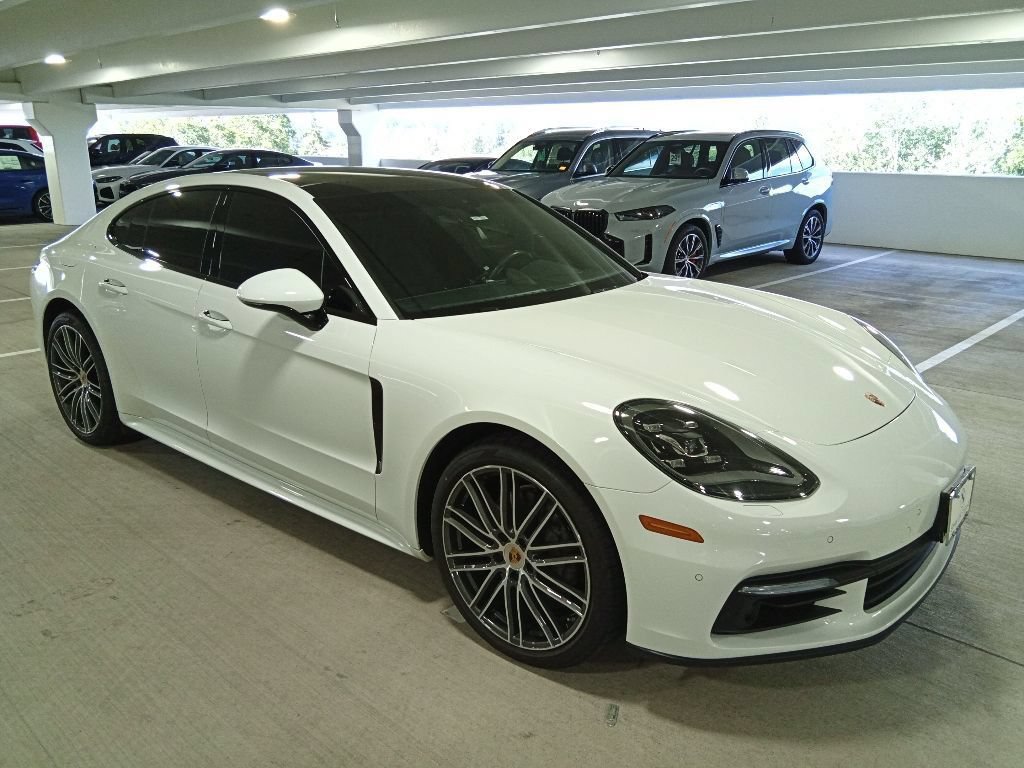 Used 2018 Porsche Panamera 4S AWD/4WD image 3