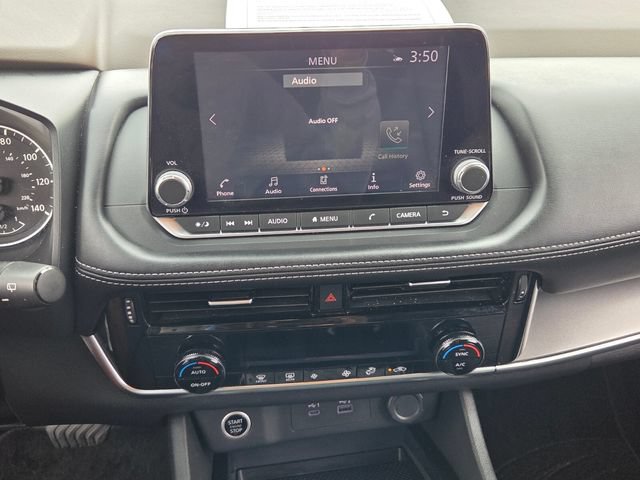 Used 2021 Nissan Rogue SV FWD image 17