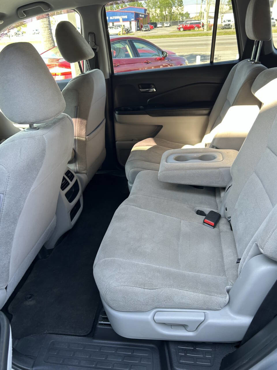 Used 2019 Honda Pilot LX image 17