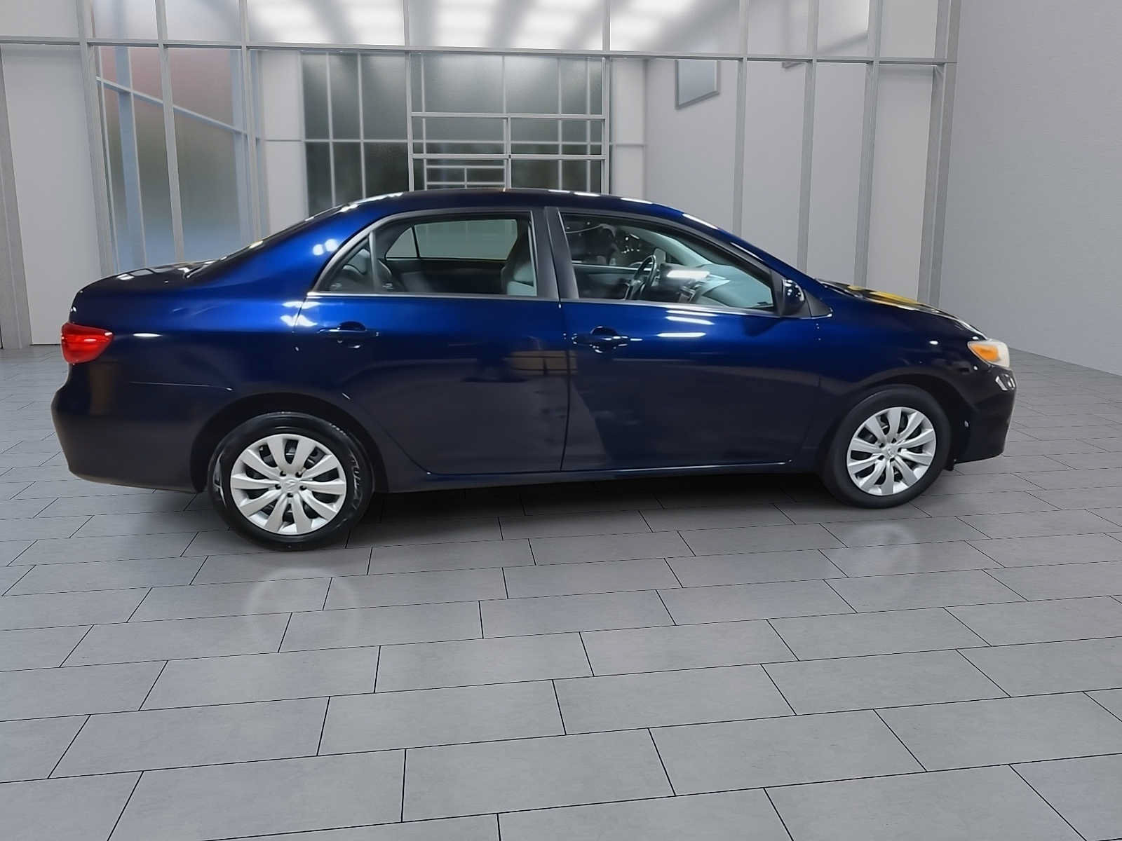 Used 2013 Toyota Corolla LE FWD image 9