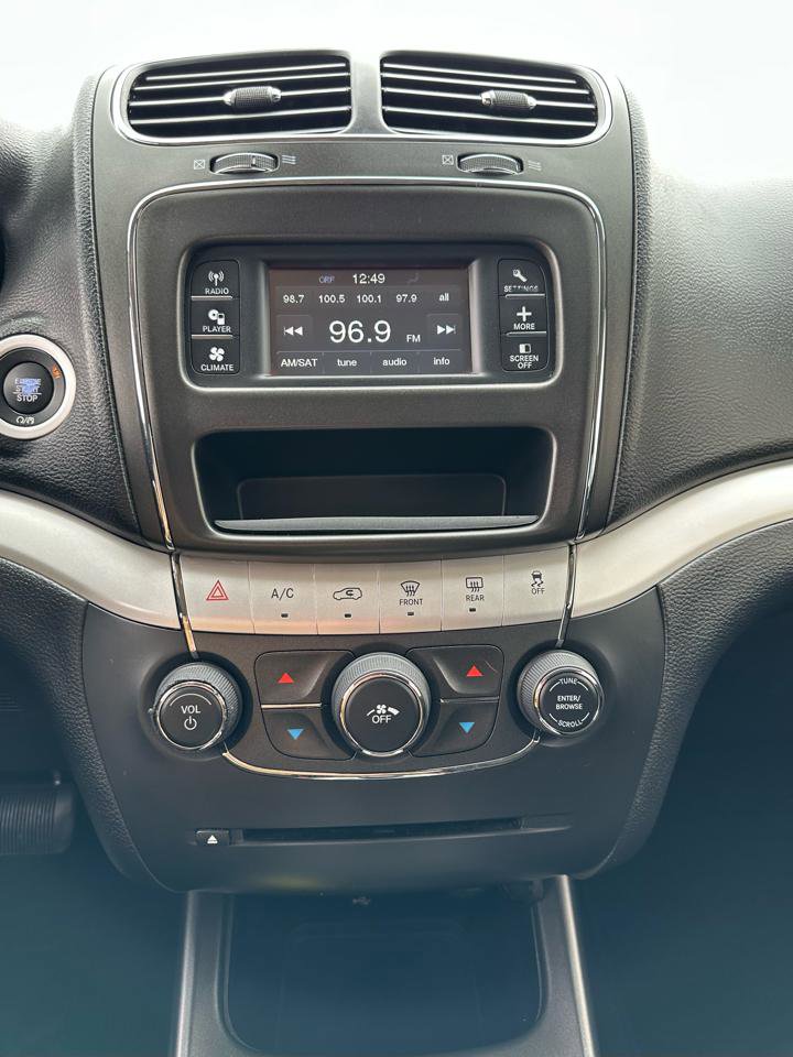 Used 2017 Dodge Journey SXT w/ Premium Group image 20