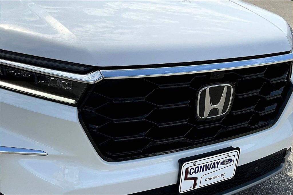 Used 2025 Honda Pilot Elite image 36