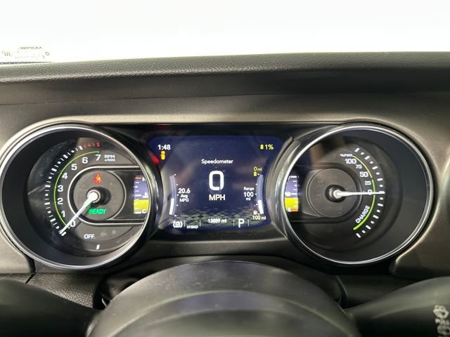 Used 2023 Jeep Wrangler Unlimited w/ Cold Weather Group image 16