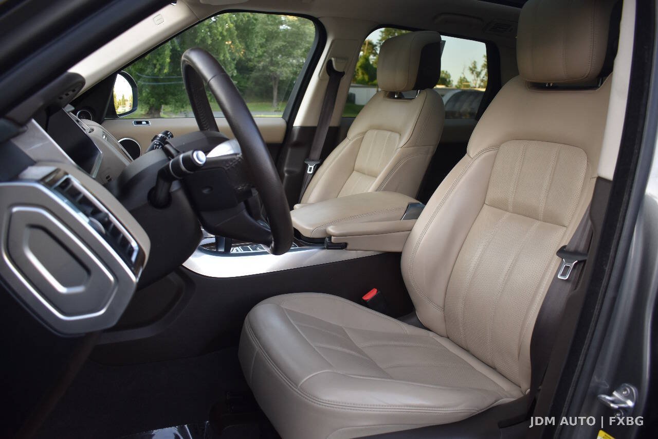 Used 2018 Land Rover Range Rover Sport HSE AWD/4WD image 12