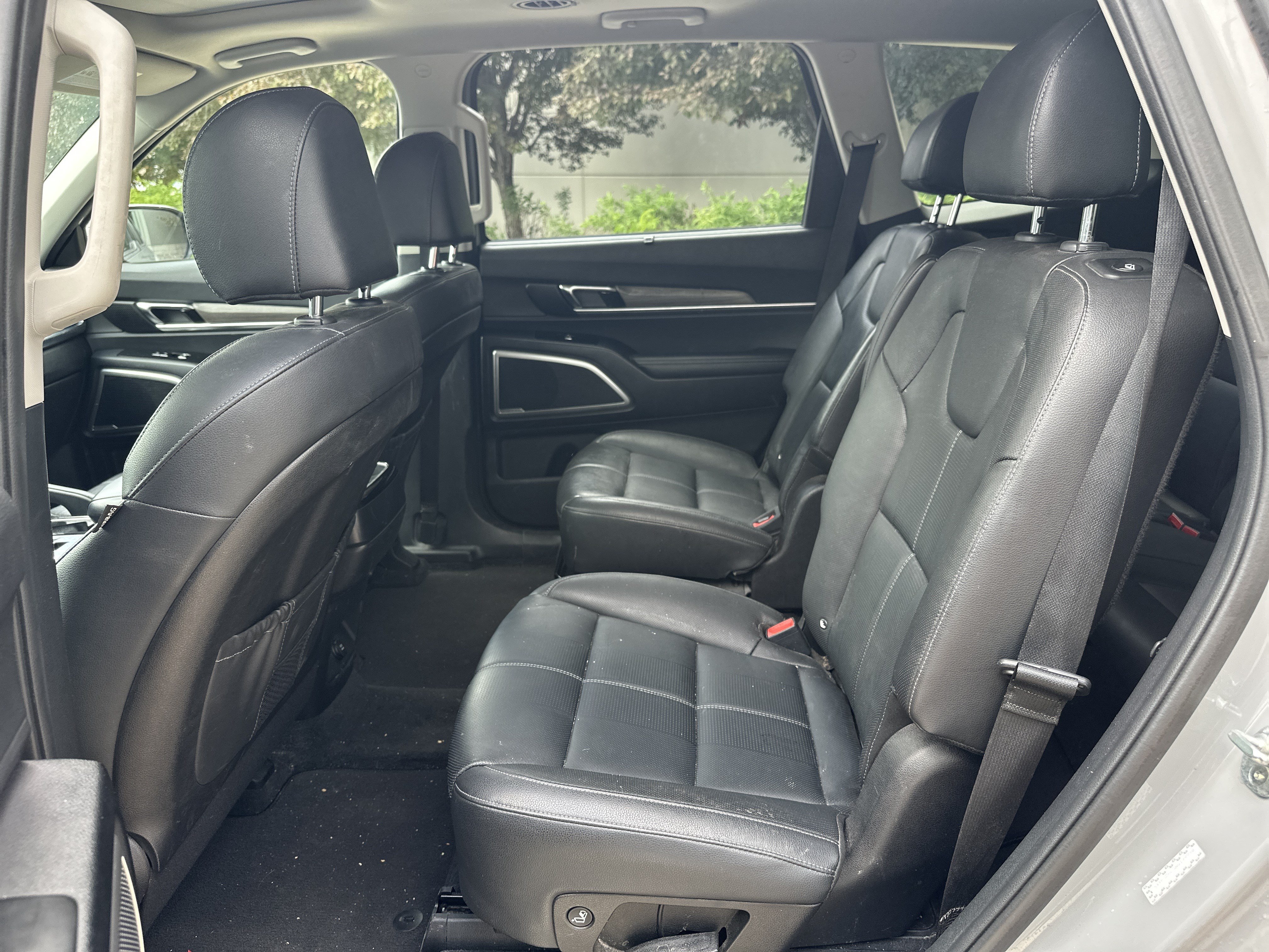 Used 2022 Kia Telluride EX w/ EX Premium Package AWD/4WD image 26