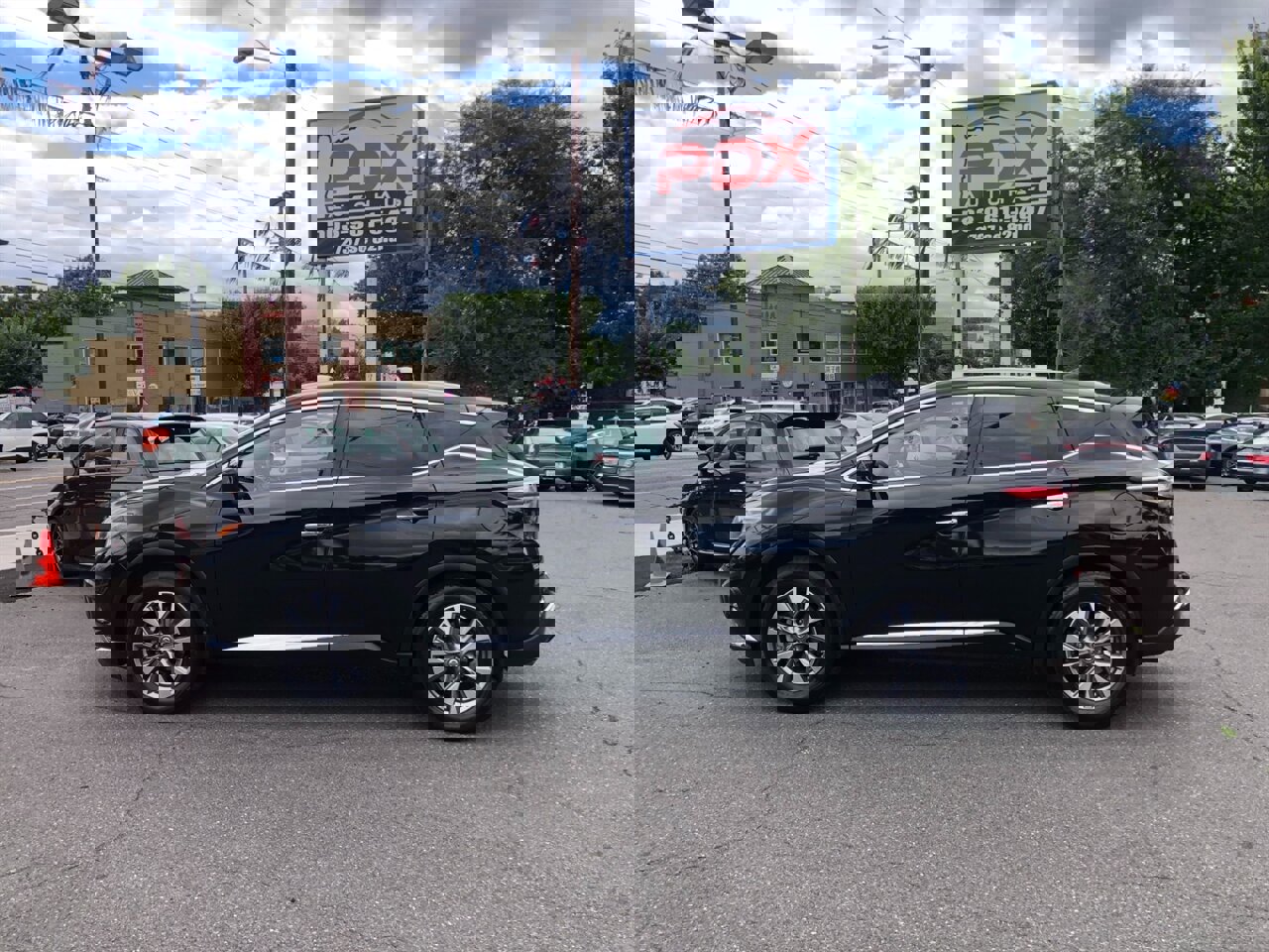 Used 2018 Nissan Murano SL image 1