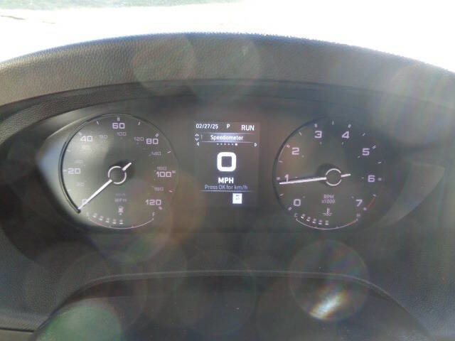 Used 2023 RAM ProMaster 2500 w/ Driver Convenience Group image 16