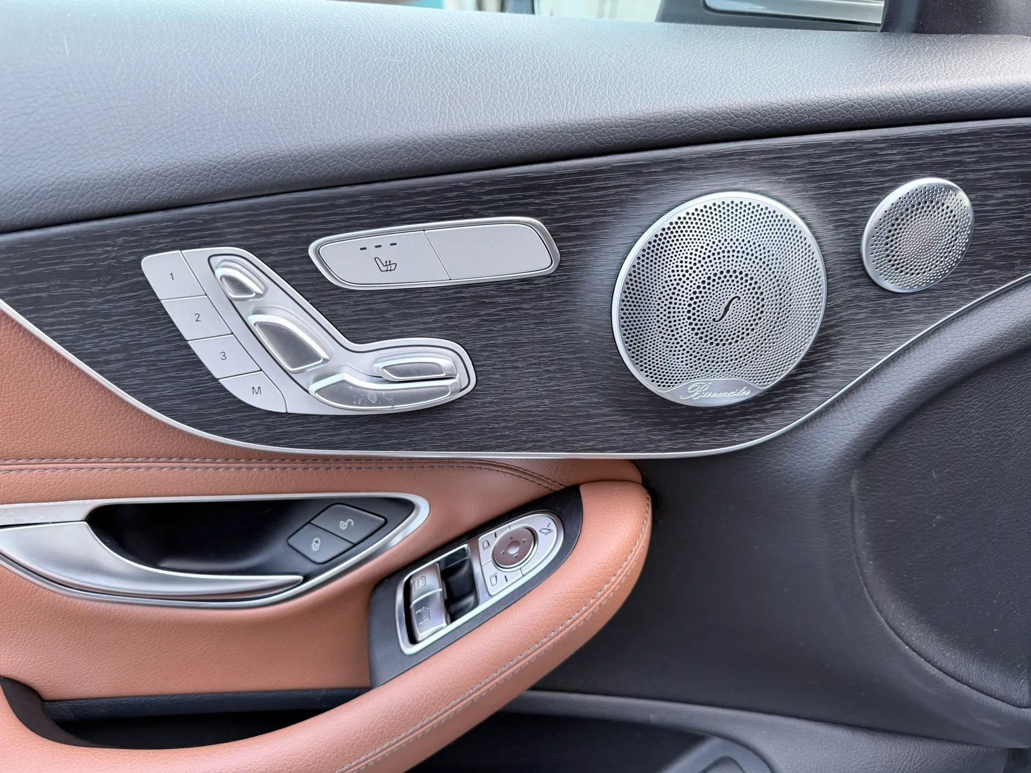 Used 2023 Mercedes-Benz C 300 4MATIC Coupe image 11