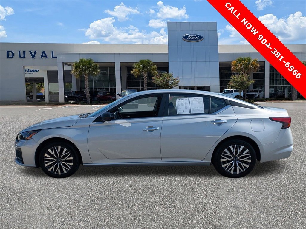 Used 2024 Nissan Altima 2.5 SV image 6