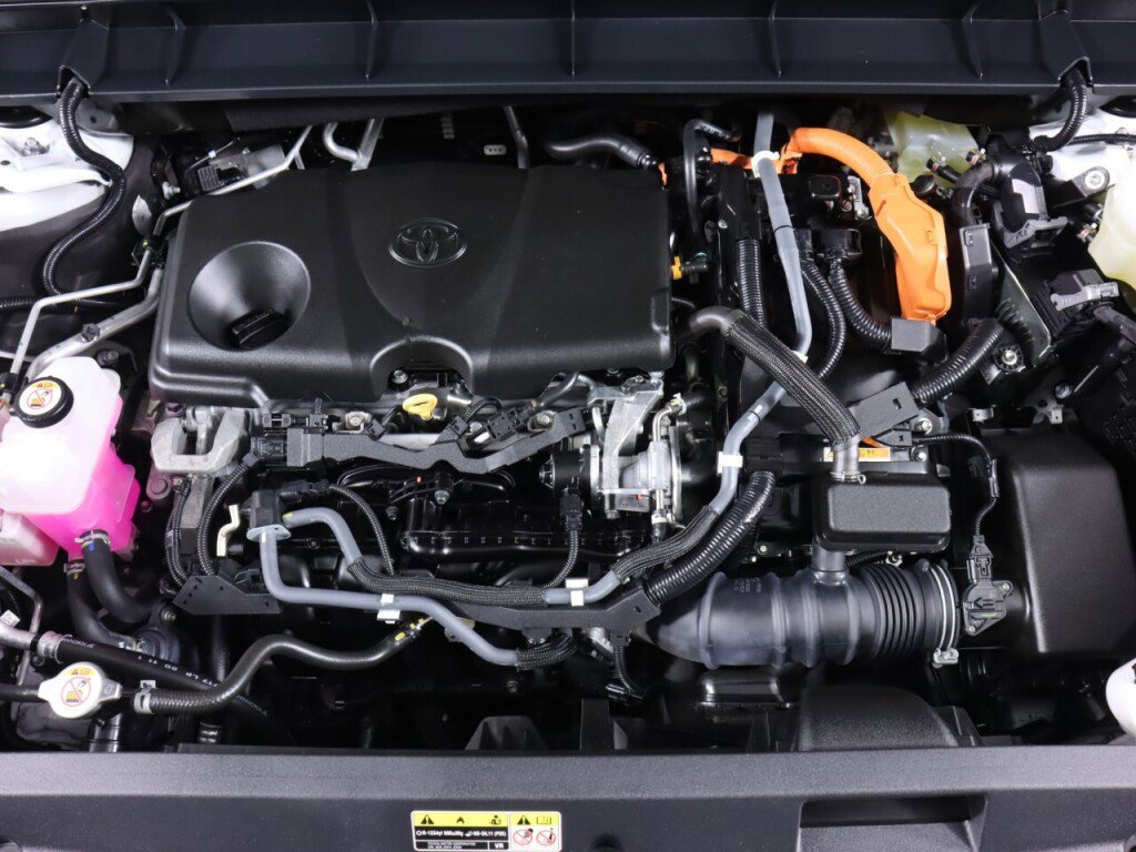 Used 2021 Toyota Highlander LE image 43