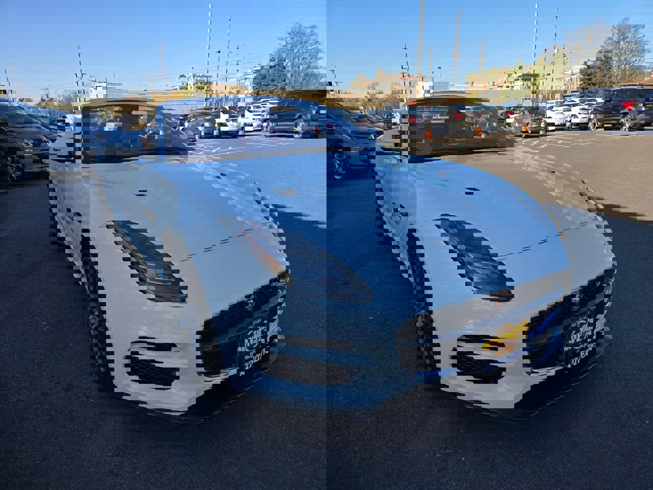 Used 2018 Jaguar F-TYPE R image 8