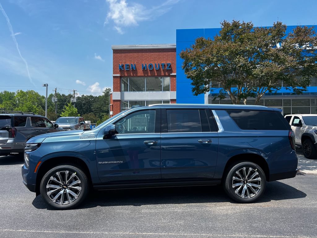 New 2026 Chevrolet Suburban High Country AWD/4WD image 2