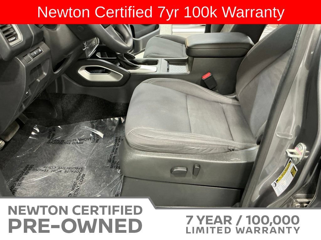 Used 2023 Nissan Frontier SV w/ Tow Package AWD/4WD image 15