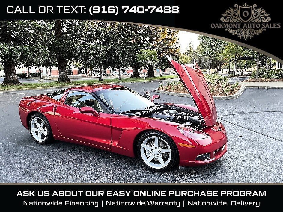 Used 2005 Chevrolet Corvette Coupe w/ Preferred Equipment Group RWD image 30