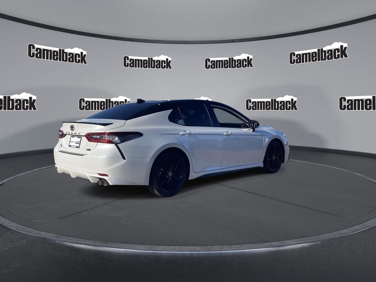 Used 2023 Toyota Camry XSE w/ Blackout Package (TMS) FWD image 7