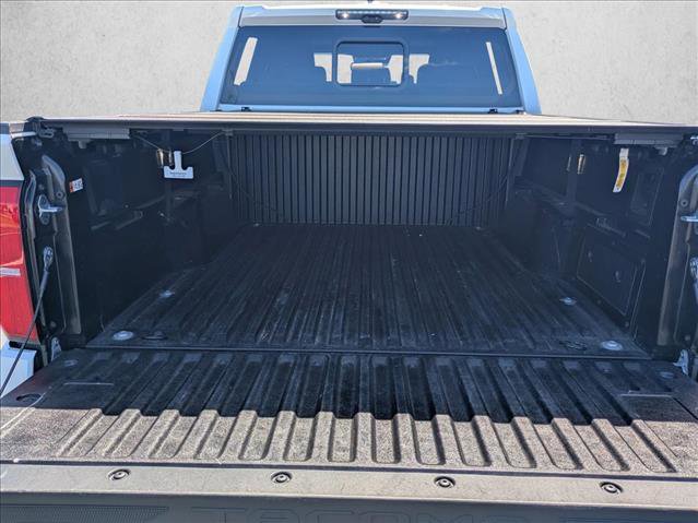 Used 2024 Toyota Tacoma Limited w/ Limited Package (LT) image 6