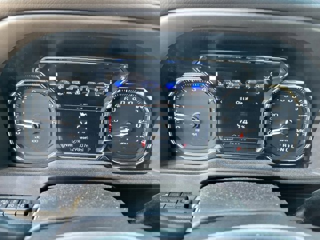 Used 2024 GMC Sierra 3500 Denali Ultimate image 8