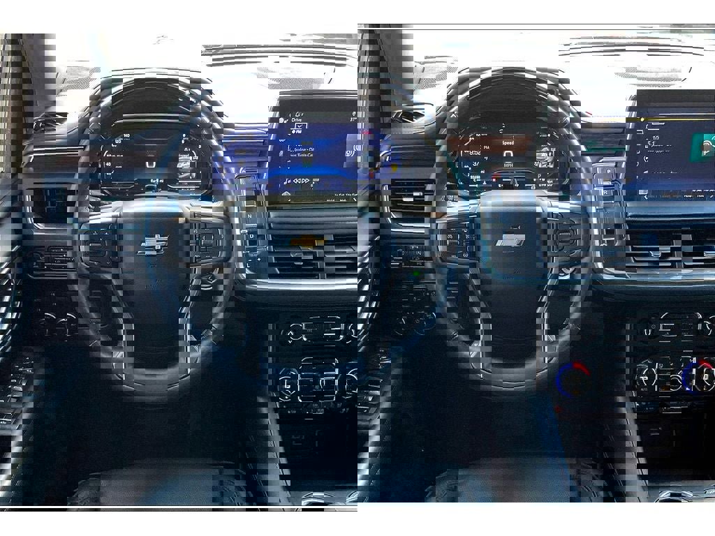 Used 2024 Chevrolet Tahoe High Country w/ Advanced Technology Package AWD/4WD image 6