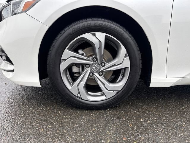 Used 2019 Honda Accord EX image 32