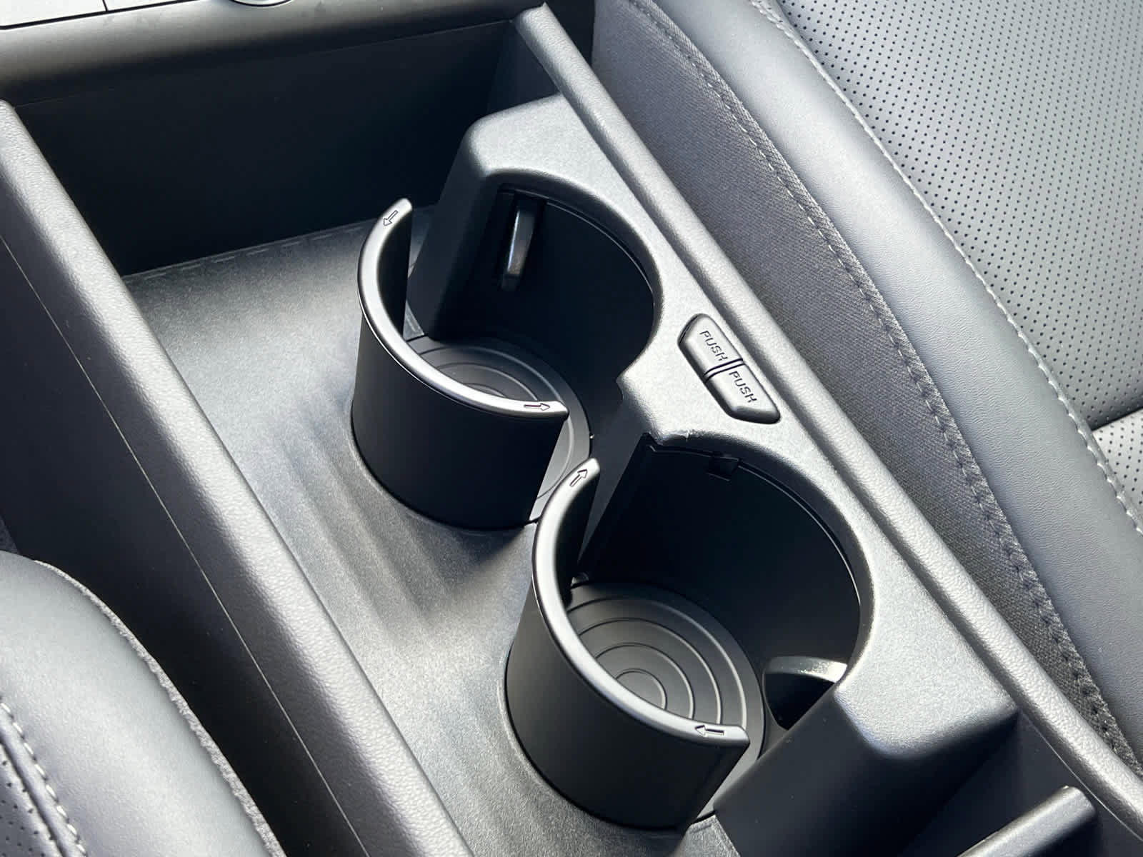 New 2026 Hyundai Kona SEL Premium FWD image 24