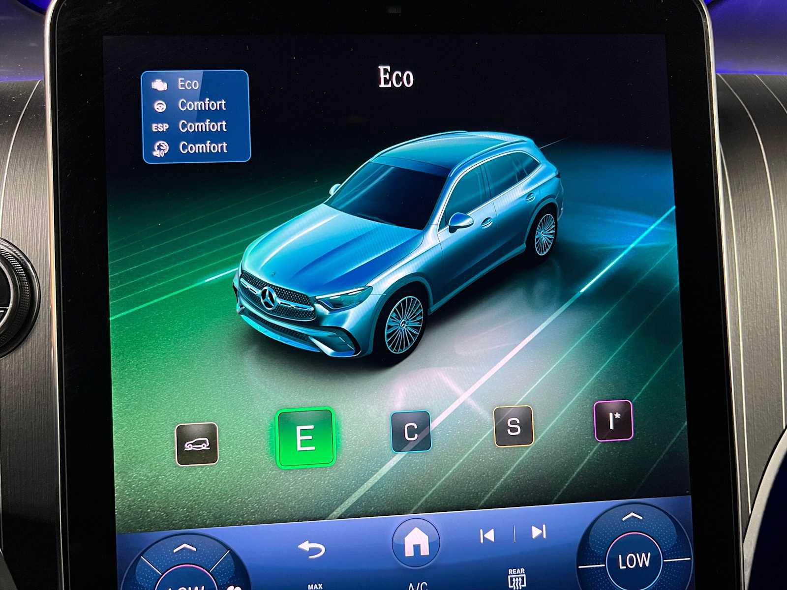 Certified 2026 Mercedes-Benz GLC 300 4MATIC image 41
