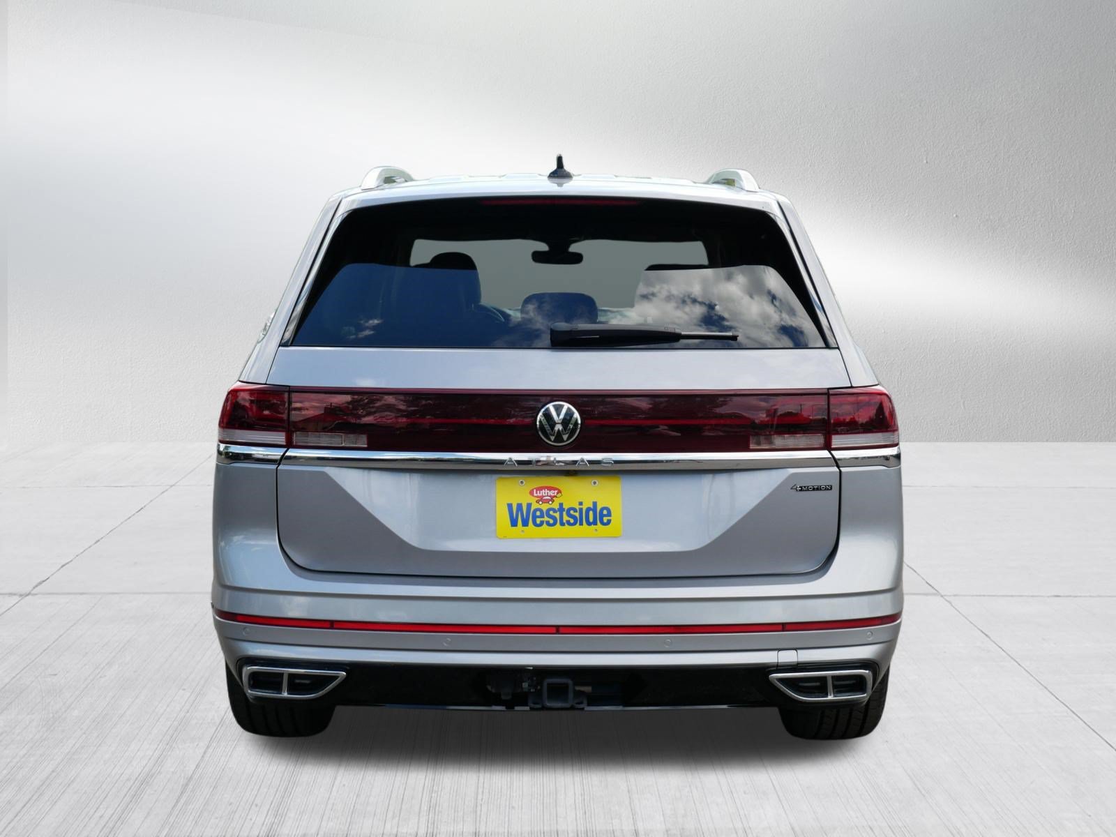 Used 2024 Volkswagen Atlas SEL Premium R-Line AWD/4WD image 6