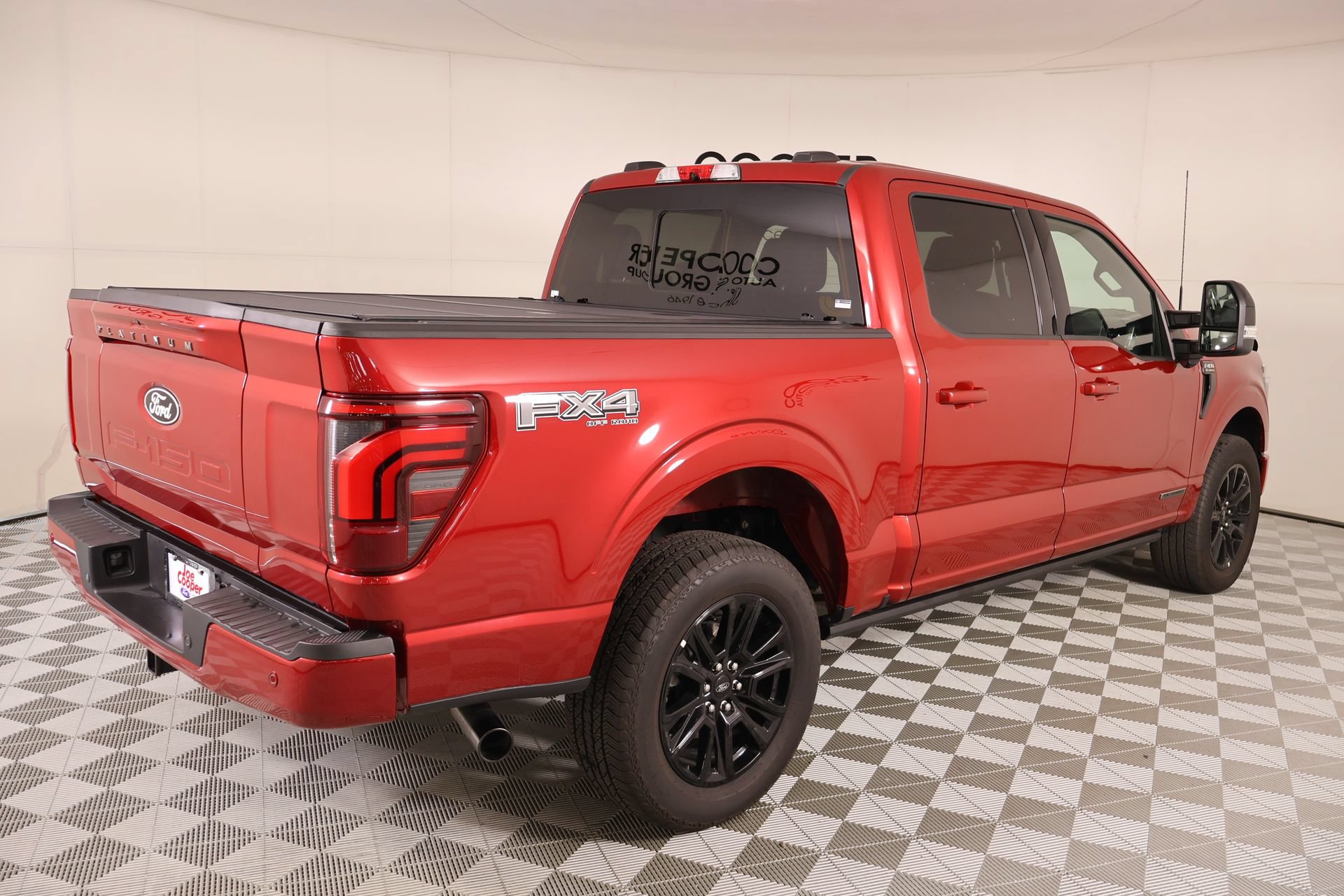 Used 2025 Ford F150 Platinum w/ FX4 Off-Road Package AWD/4WD image 22