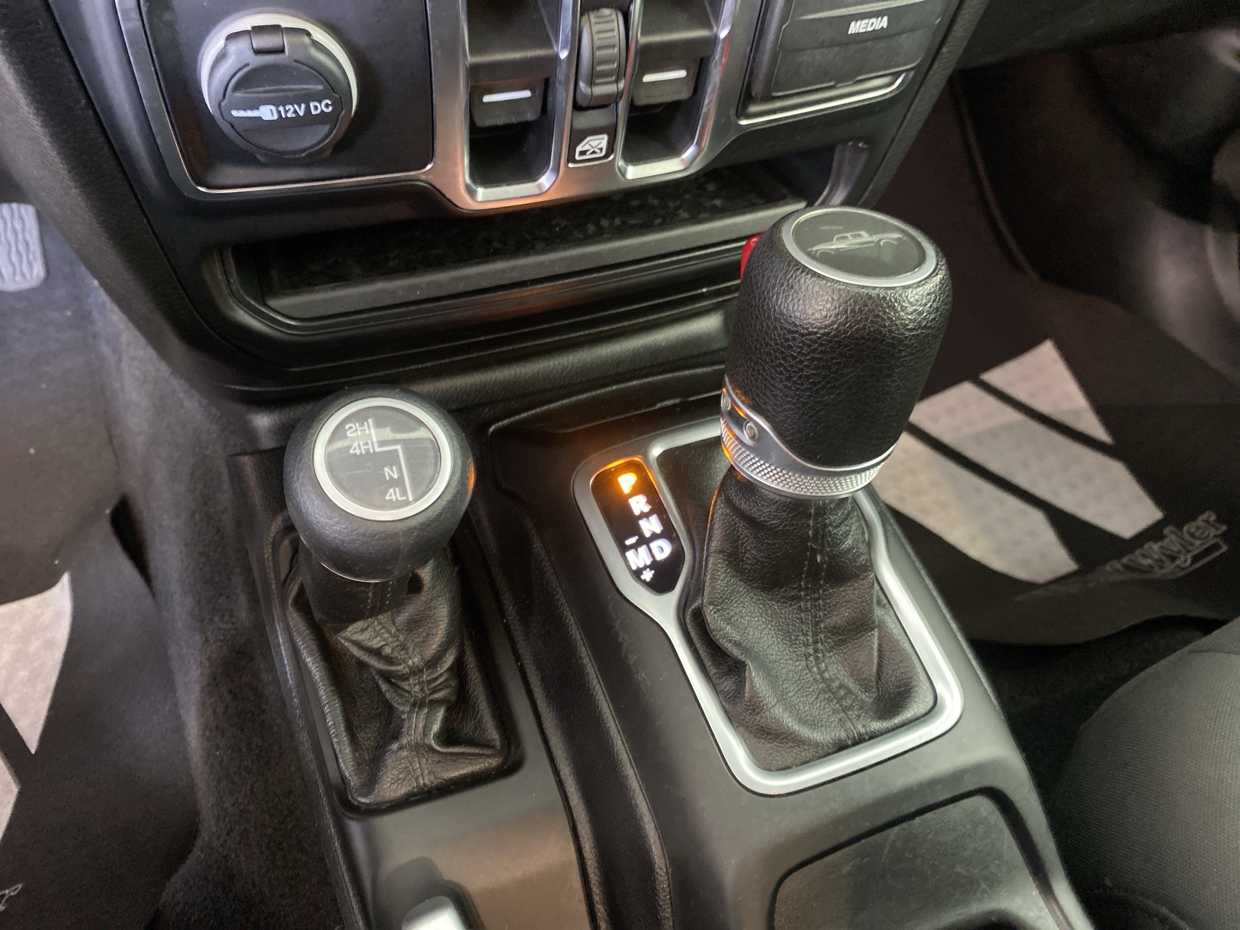 Used 2020 Jeep Gladiator Sport w/ Quick Order Package 24S image 14