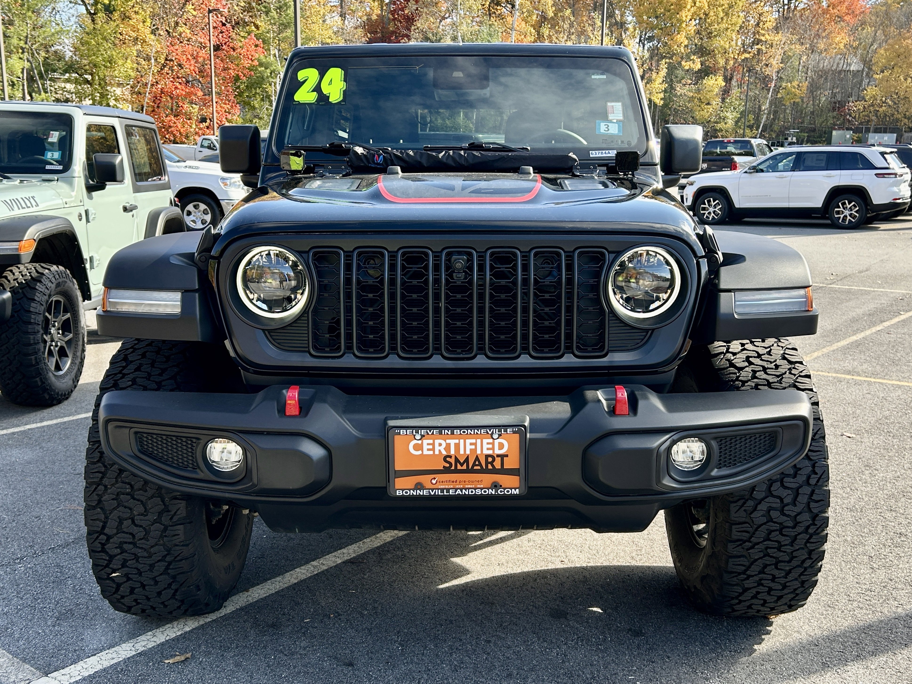 Certified 2024 Jeep Wrangler Unlimited Rubicon w/ XTREMEE 35" Tire Package AWD/4WD image 16