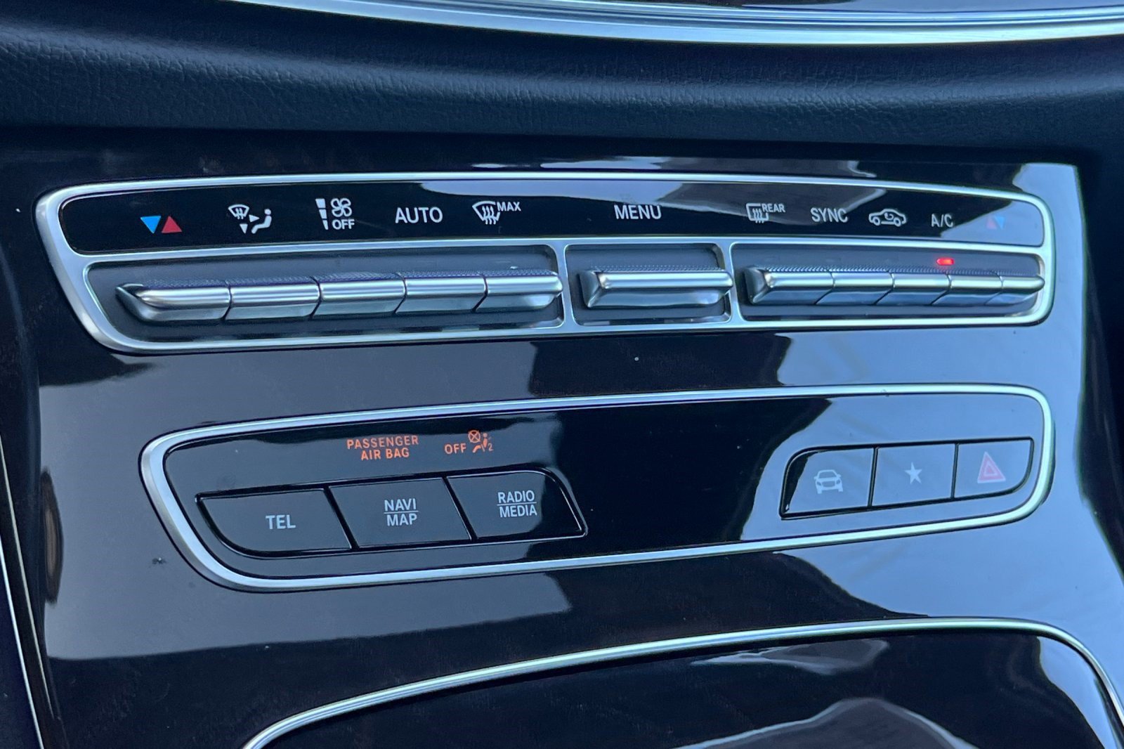 Used 2021 Mercedes-Benz E 350 Sedan image 18