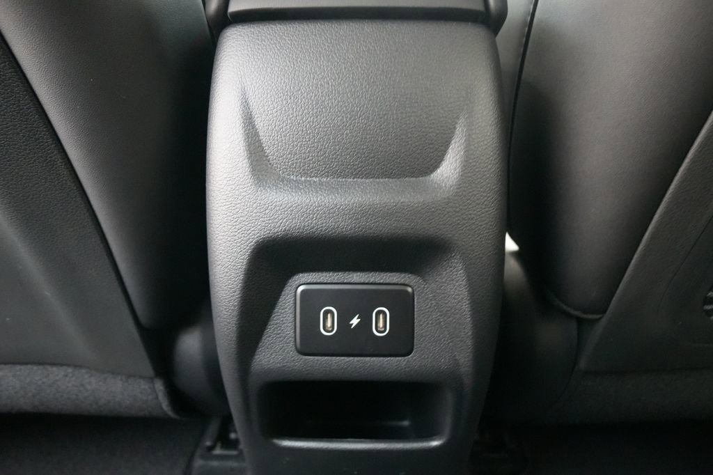 New 2026 Hyundai Venue SEL image 16