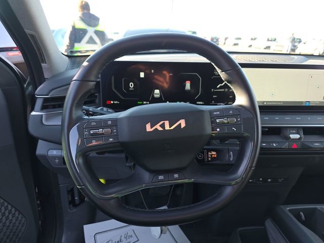 Used 2024 Kia EV9 Wind image 12
