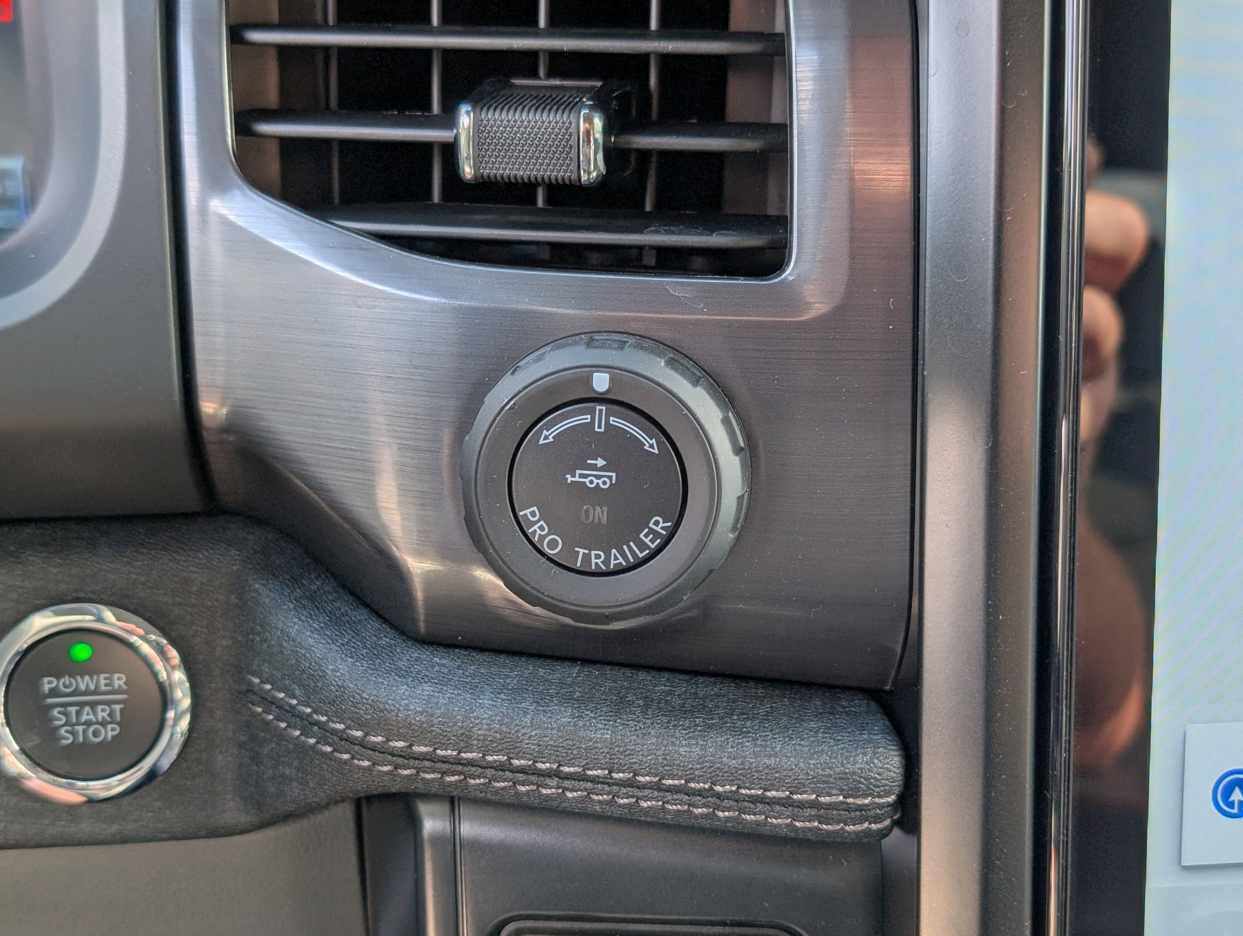 New 2025 Ford F150 Lightning Flash image 23