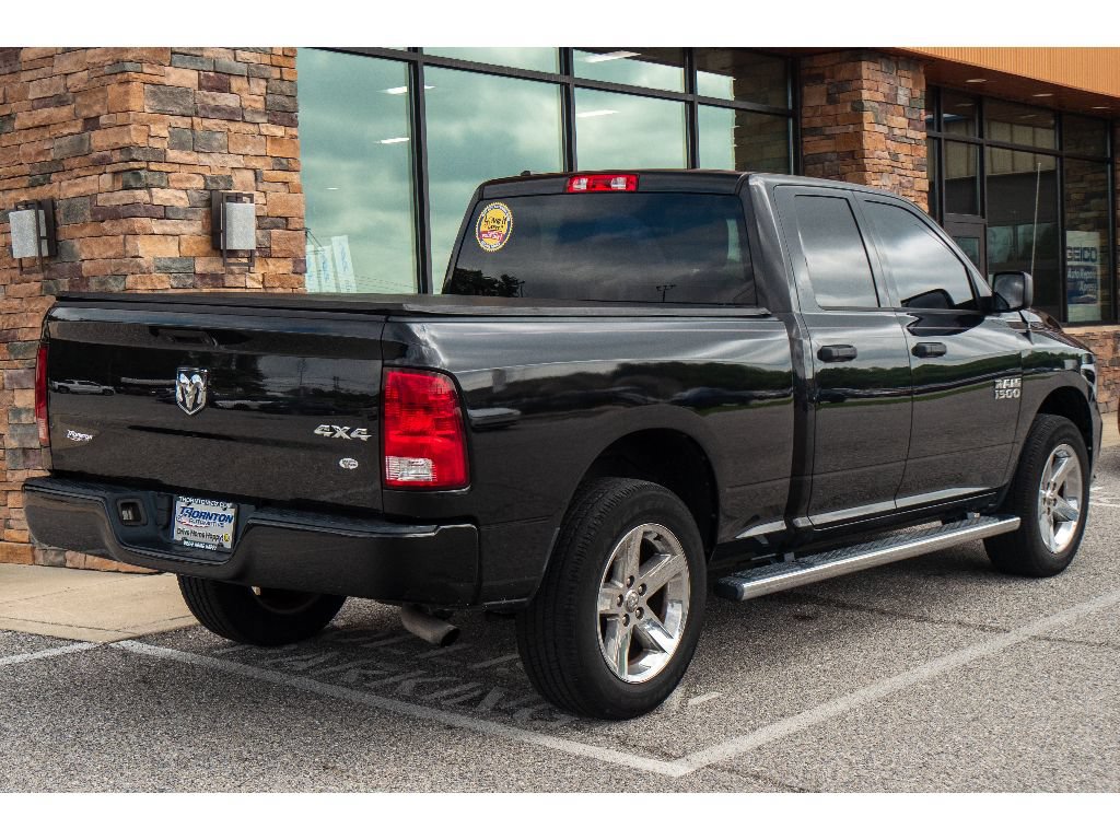 Used 2018 RAM 1500 Express w/ Express Value Package AWD/4WD image 3