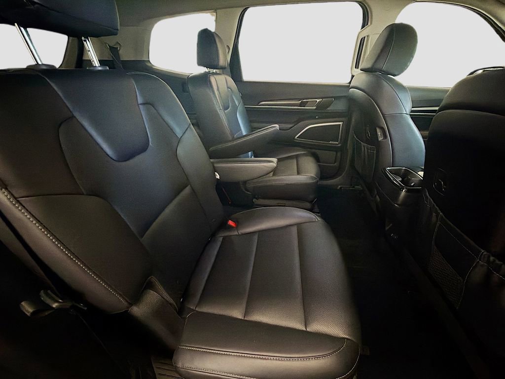 Used 2023 Kia Telluride S w/ S Sunroof Package image 30