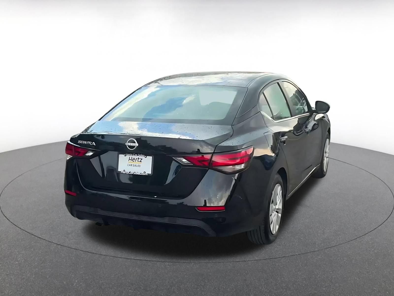 Used 2025 Nissan Sentra S FWD image 14
