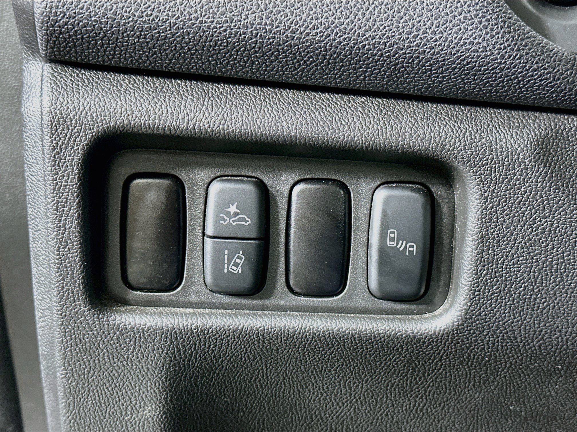 Used 2024 Mitsubishi Outlander Sport AWD image 17