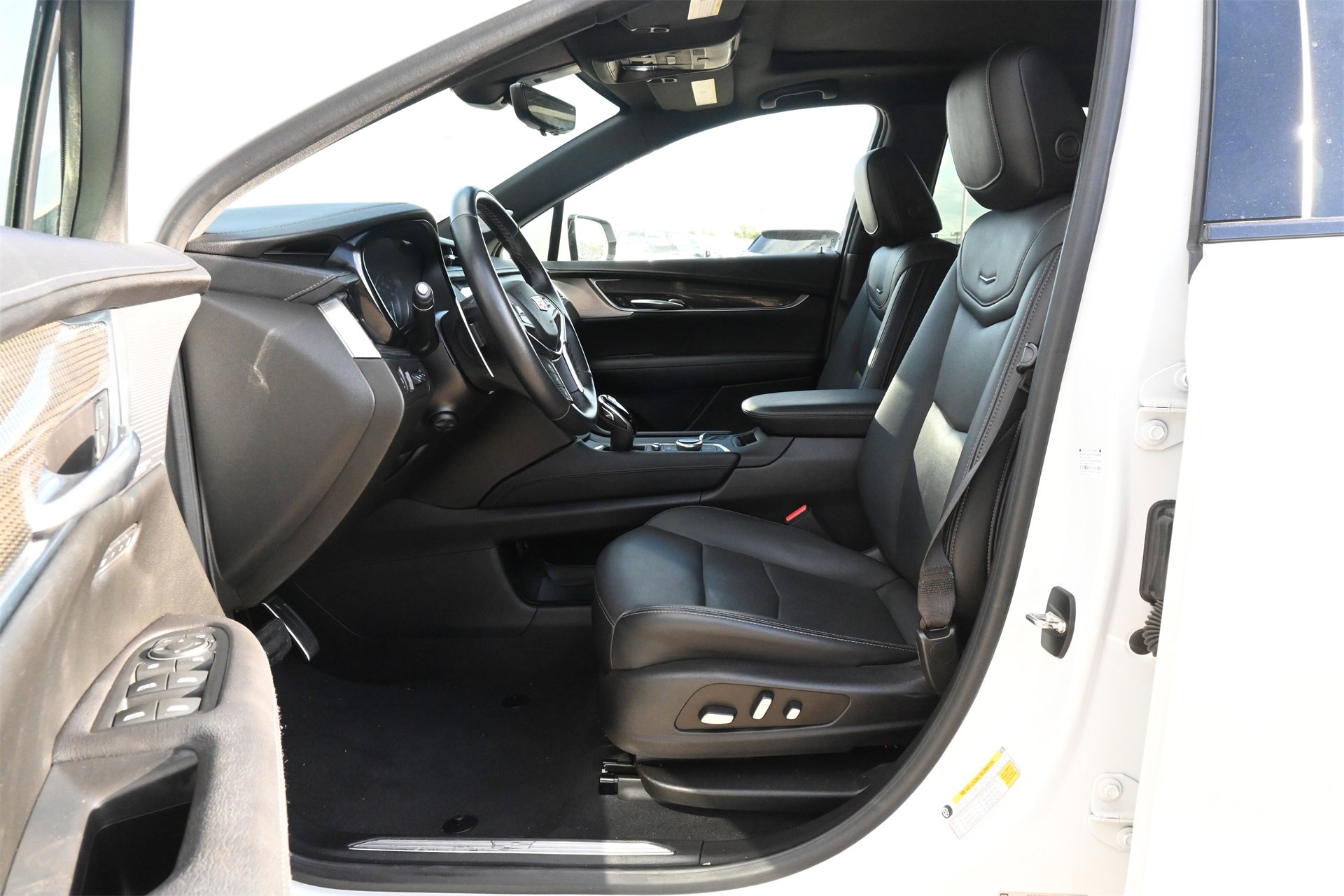 Used 2022 Cadillac XT5 Sportv w/ Technology Package image 18