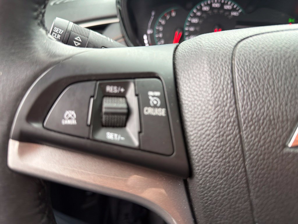Used 2017 Chevrolet Trax LT w/ Driver Confidence Package FWD image 19