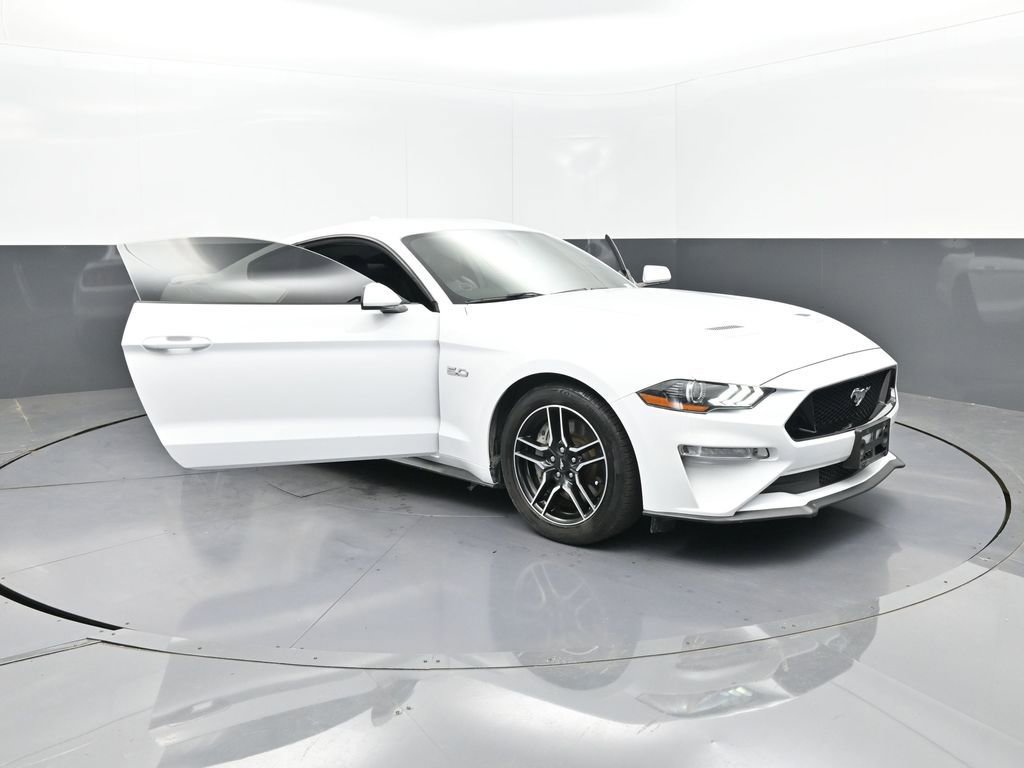Used 2022 Ford Mustang GT Premium image 33