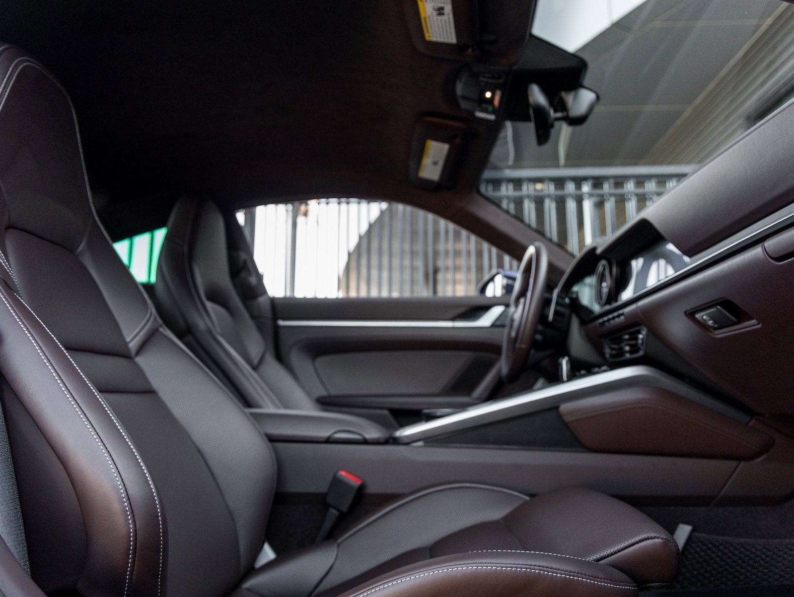 Certified 2024 Porsche 911 Turbo S w/ 911 Turbo Sportdesign Package image 35