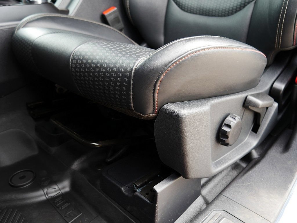Used 2024 Ford Bronco Raptor AWD/4WD image 13