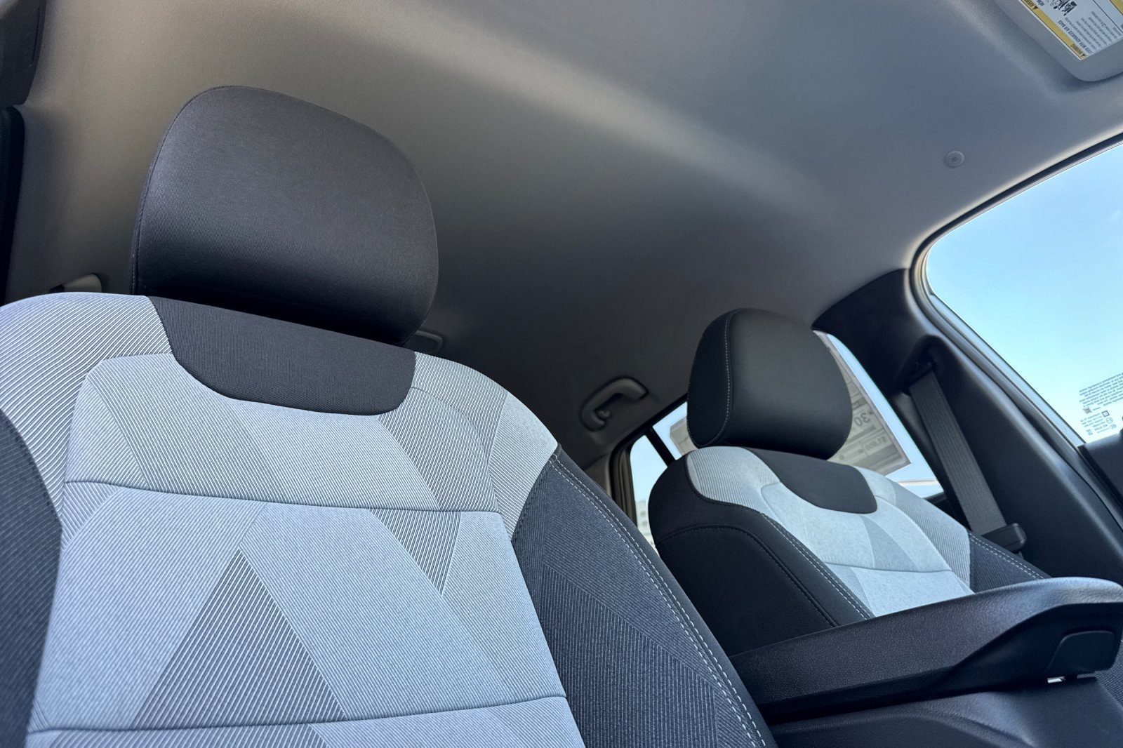New 2026 Chevrolet Trax LS w/ LS Convenience Package FWD image 16