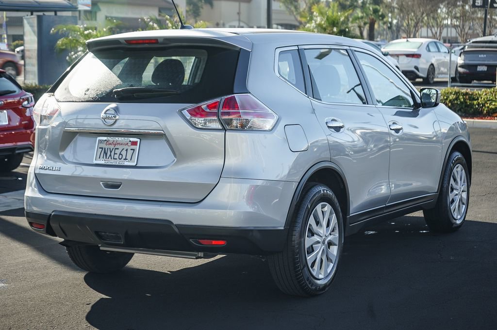 Used 2015 Nissan Rogue S image 5